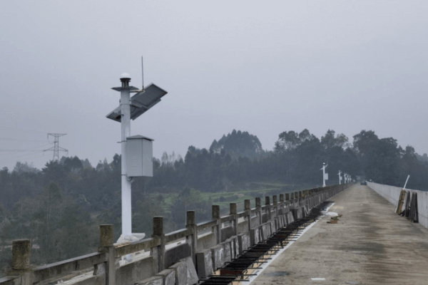 四川綿陽多座小型病險水庫除險加固工程大壩安全監(jiān)測設(shè)施現(xiàn)場圖